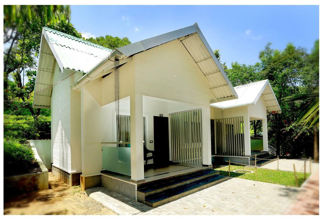 Holiday Vagamon Exterior photo